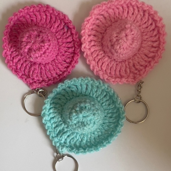 Handmade Crochet Hat Keychains - Pink - Picture 2 of 7